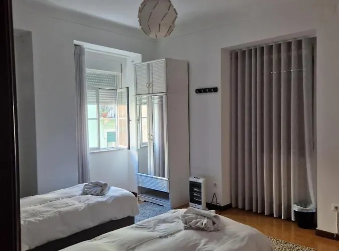 Zuni 3*