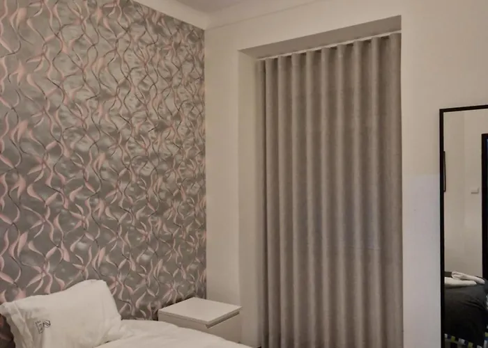 Zuni Penzion 3*