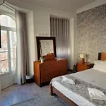 Zuni Lisboa