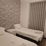Zuni Πανσιόν Lisboa