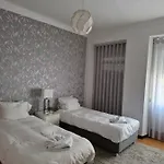 Zuni Πανσιόν