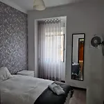 Zuni Πανσιόν