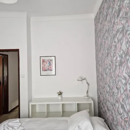 Zuni بيت ضيافة